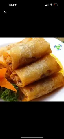 Hình ảnh Chả giò tôm thịt chiên vàng giòn thơm ngon - 4 cuốn to