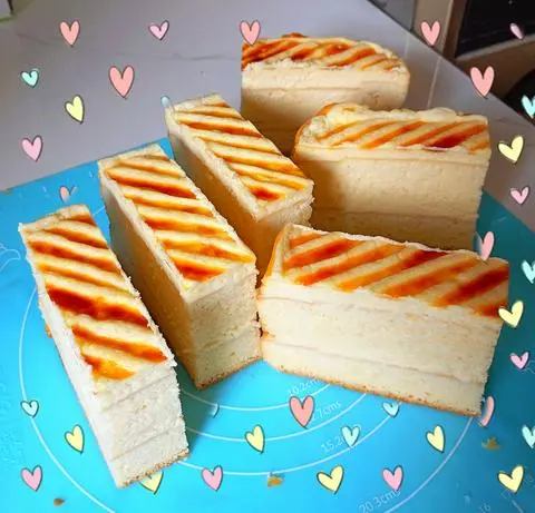 Hình ảnh Bánh sữa chua phomai nướng "bảo quản lạnh"