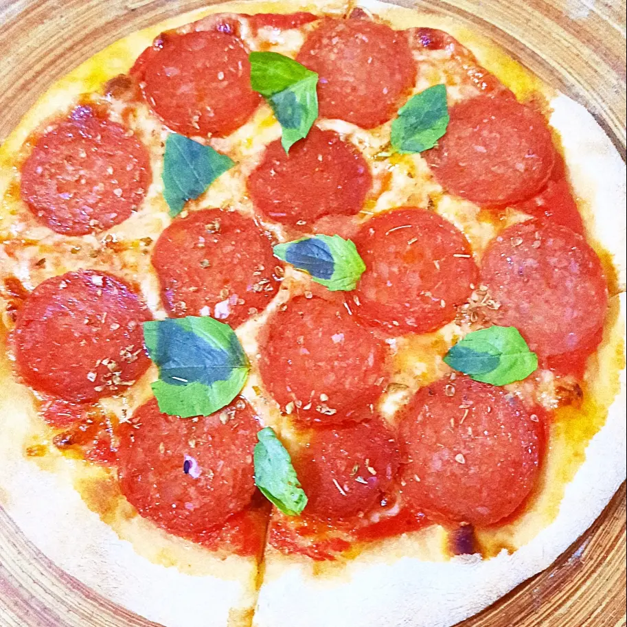 Hình ảnh Pepperoni pizza - S