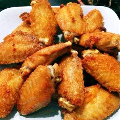 Hình ảnh Cánh gà giữa chiên giòn