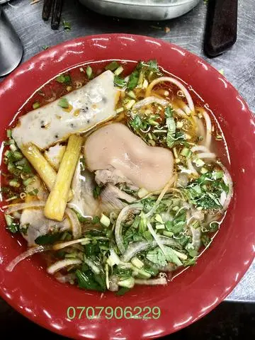 Hình ảnh bún bò đặc biệt