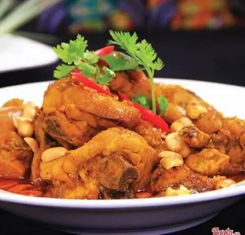 Hình ảnh  gà xào sả ớt 