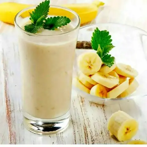 Hình ảnh Sinh tố chuối việt quất