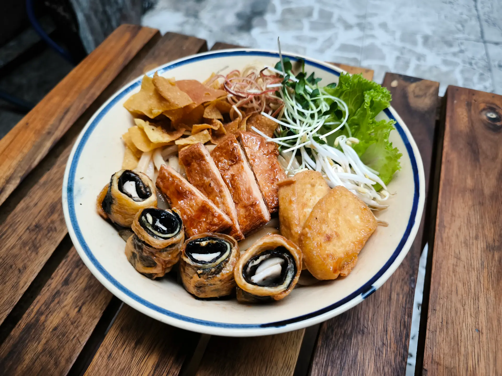 Hình ảnh Cao lầu chay 
