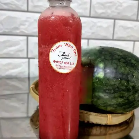 Hình ảnh Nước Ép Dưa Hấu (Chai330ml)