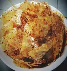 Hình ảnh Bánh tráng trộn sa tế muối nhuyễn