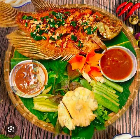 Hình ảnh Cá Tai Tượng Chiên Xù