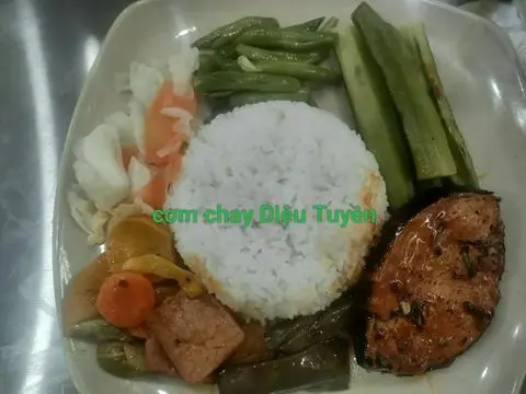 Hình ảnh cơm cá kèo chay 