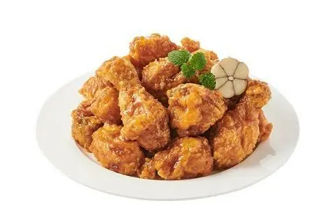Hình ảnh 3.1 마늘간장 치킨 한마리 / Gà Tương Tỏi 1 con