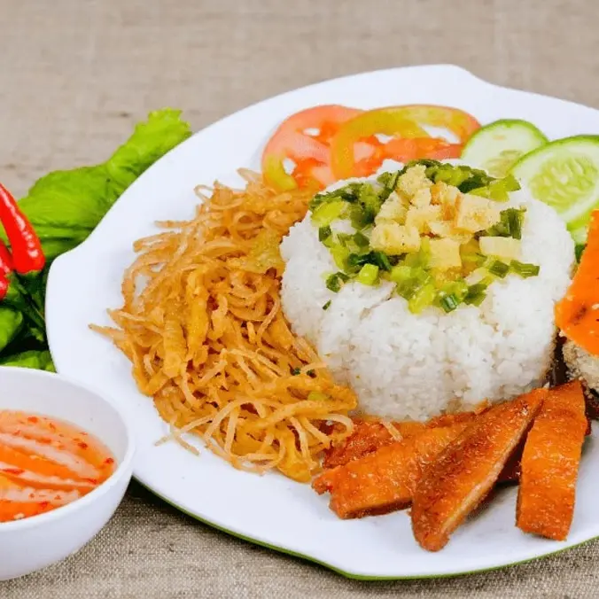 Hình ảnh Cơm tấm sườn - bì