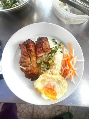 Hình ảnh Cơm Ba Rọi Ốp La