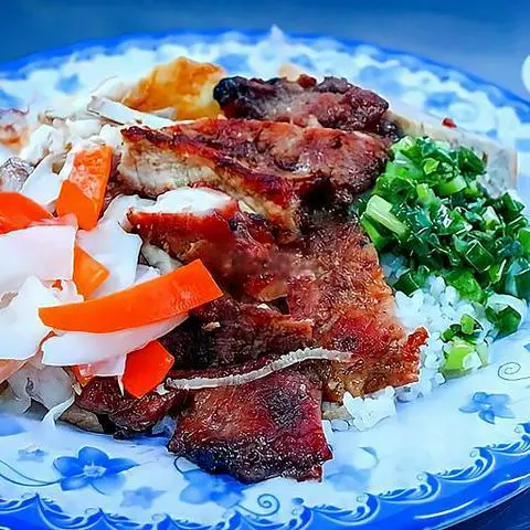 Hình ảnh Cơm sườn xíu mại