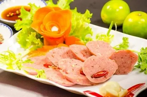 Hình ảnh Nem chua thêm