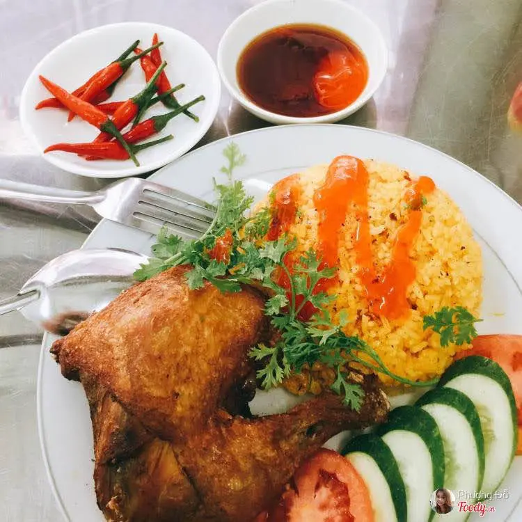 Hình ảnh Cơm Gà Xối Mỡ