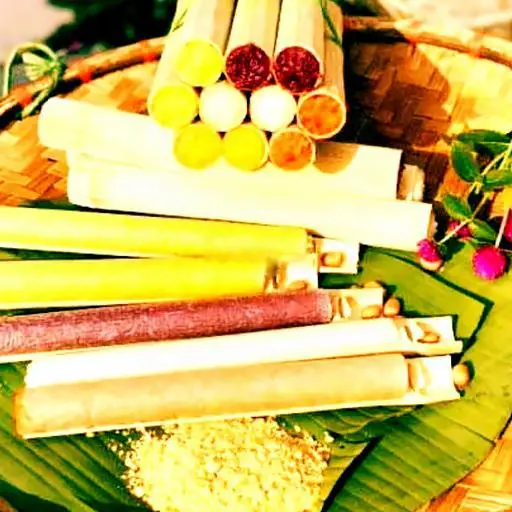 Hình ảnh Cơm lam ngũ sắc 5 ống