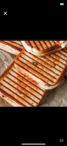 Hình ảnh Sandwich Bơ Đậu Phộng 