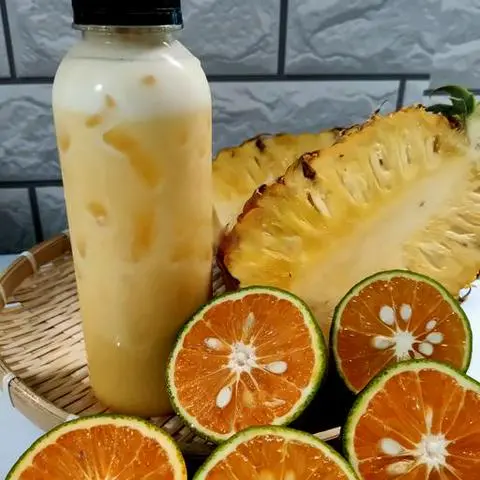 Hình ảnh Nước Ép Cam+ Thơm (Chai330ml)