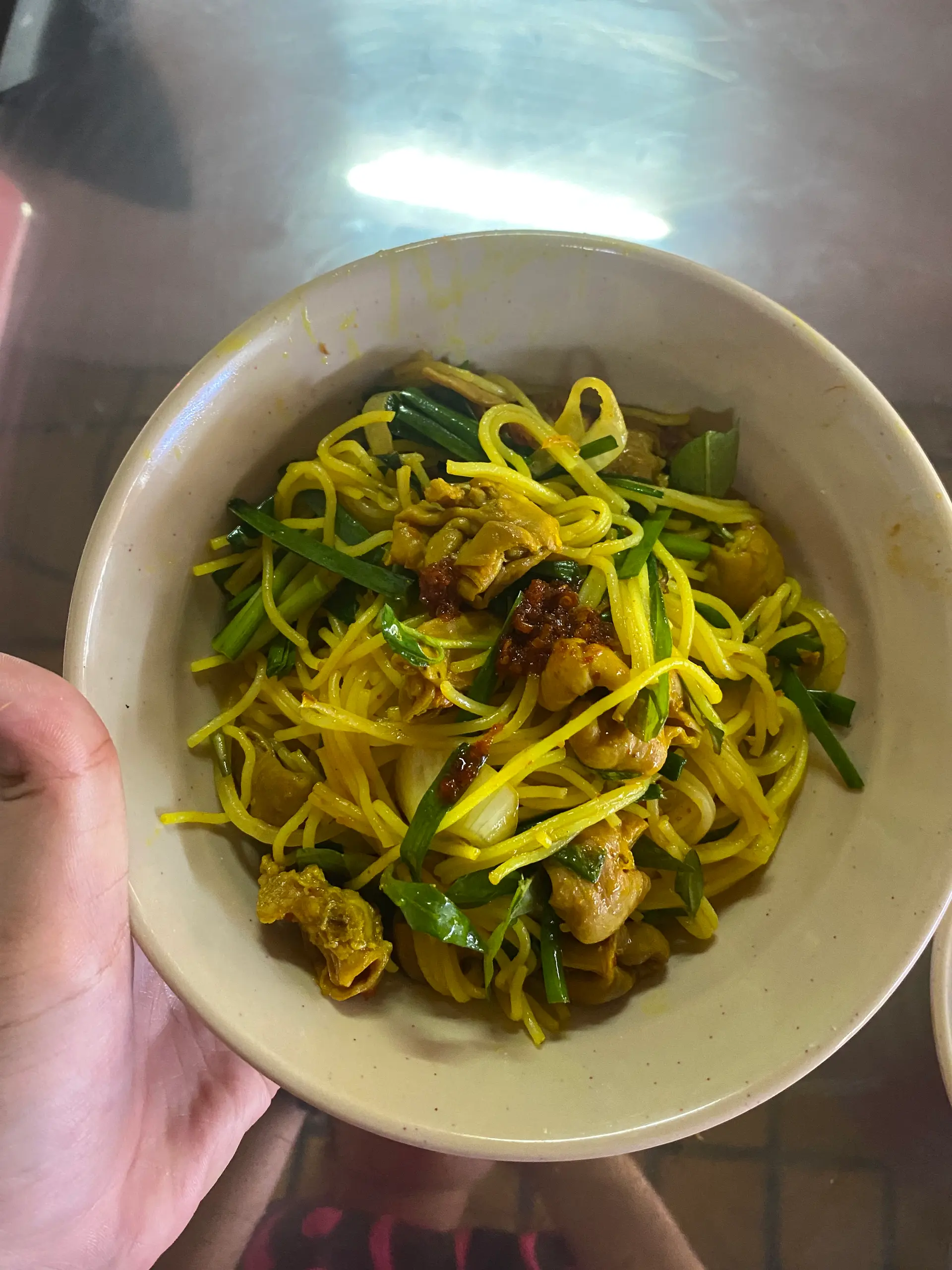 Hình ảnh Bún nghệ chả