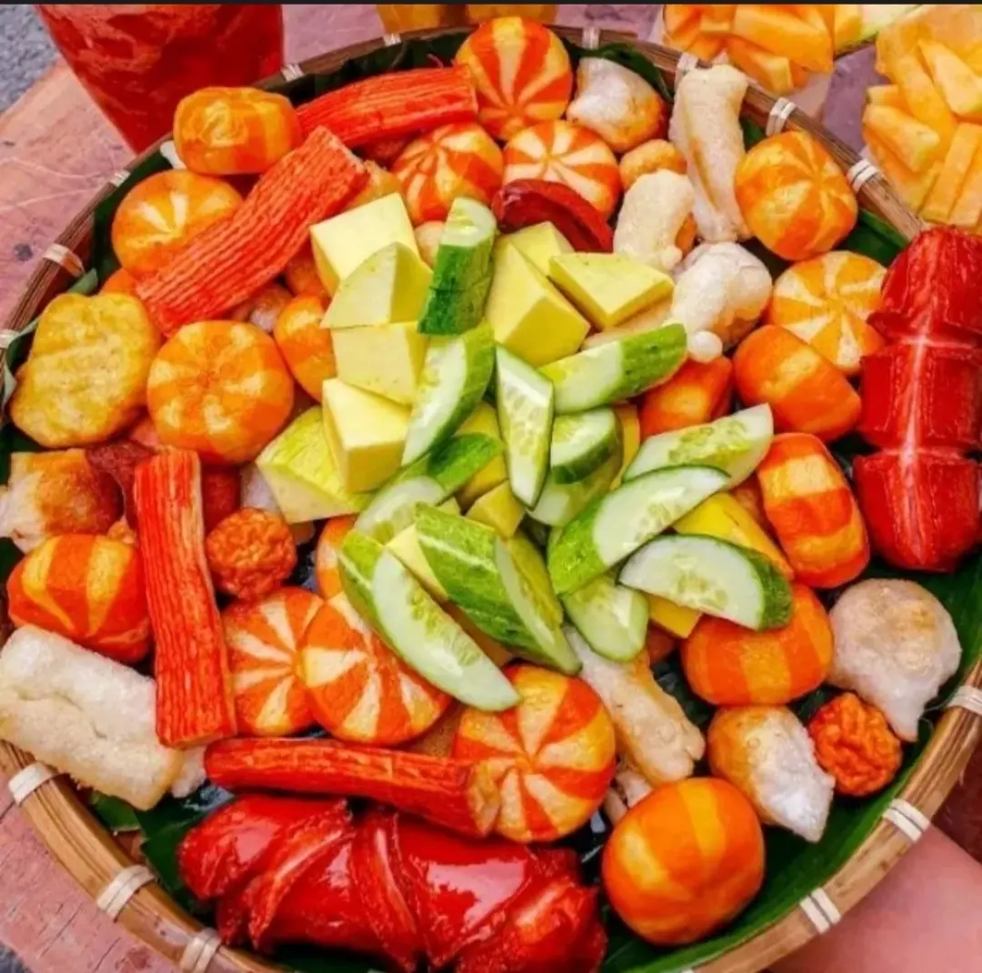 Hình ảnh Combo Cá Viên Chiên  Thập Cẩm Phần - Khổng Lồ