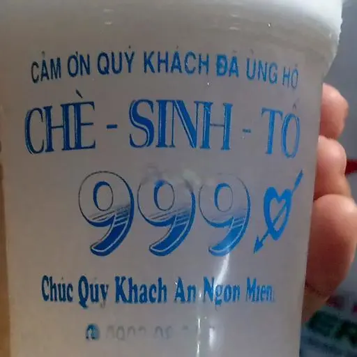 Hình ảnh Rau câu dừa ly