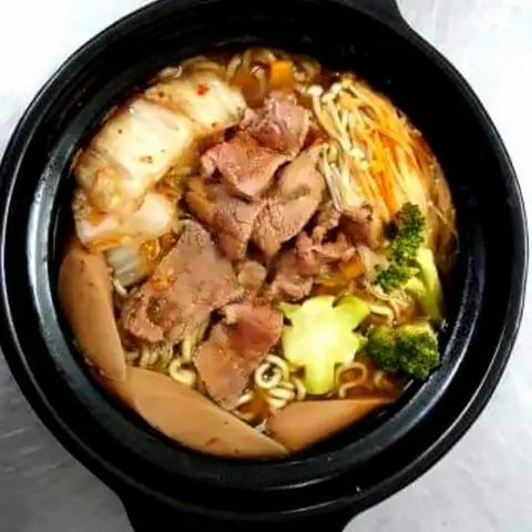 Hình ảnh Mì kim chi bò