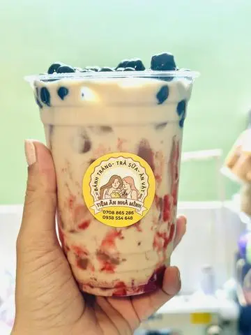 Hình ảnh Trà sữa dâu tây