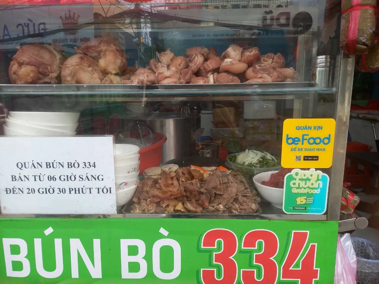 Hình ảnh bún bò tái nạm
