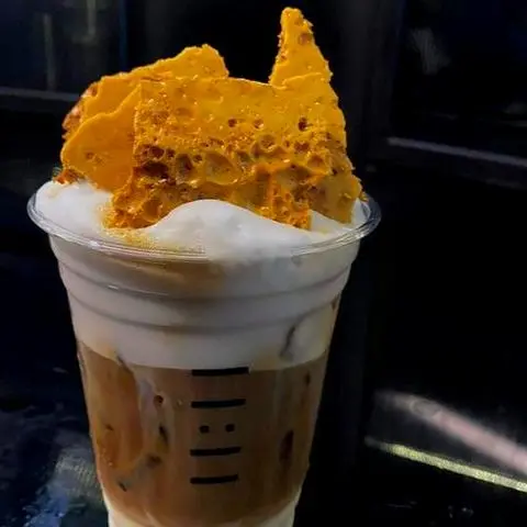 Hình ảnh Cafe kẹo dalgona