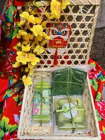 Hình ảnh combo thu Hà nội ( 1 bánh cốm- 1 cốm non 0,5 kg -1 xu xê cốm) 