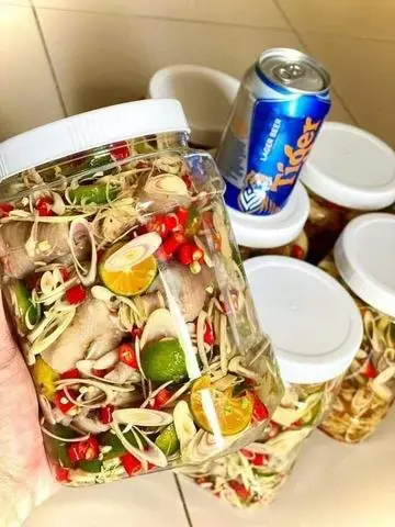 Hình ảnh Chân gà xả tắc - 1kg2 