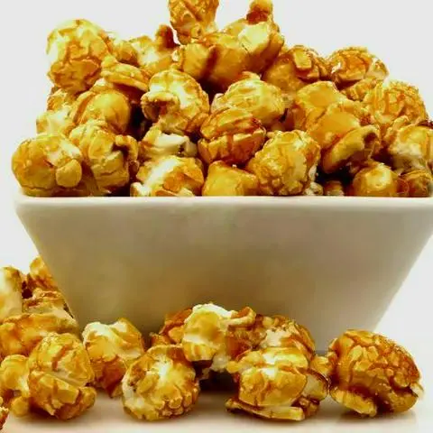 Hình ảnh Bắp rang bơ vị caramel - túi giấy