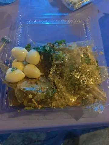 Hình ảnh Bánh Tráng Trộn Hành Phi