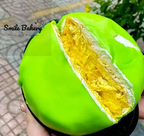Hình ảnh Crepe sầu riêng ngàn lớp 14cm