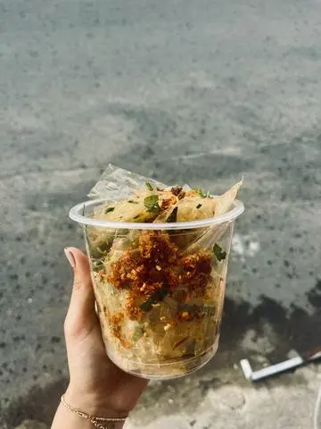 Hình ảnh Món mới , trộn rau răm sate vụn bò 