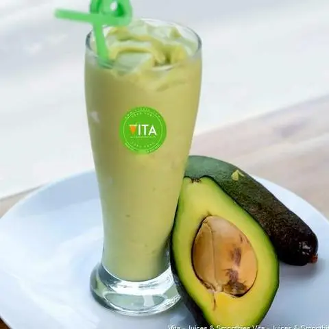 Hình ảnh Sinh tố bơ, chuối