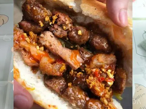 Hình ảnh BÁNH MÌ NEM NƯỚNG 