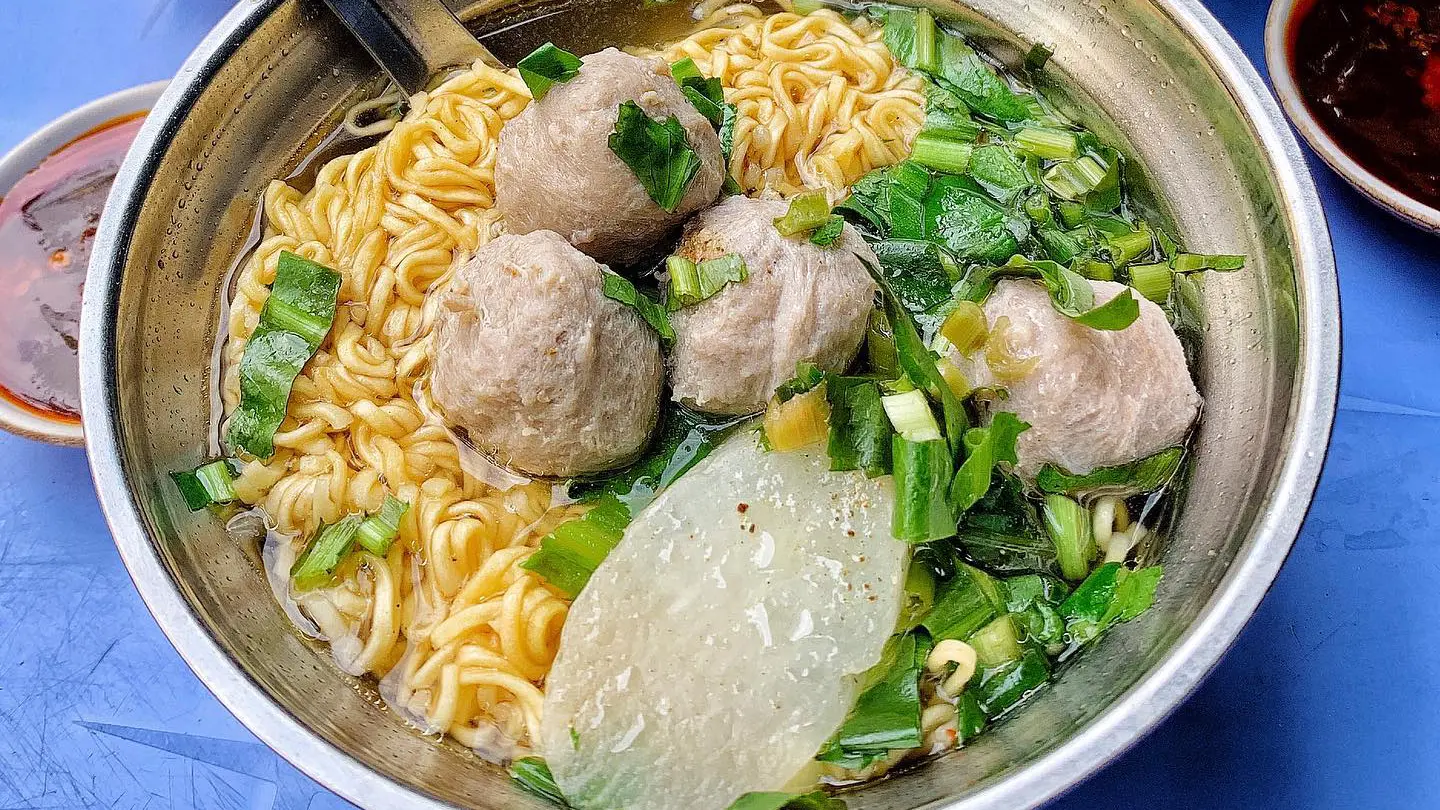 Hình ảnh mì gói bò viên