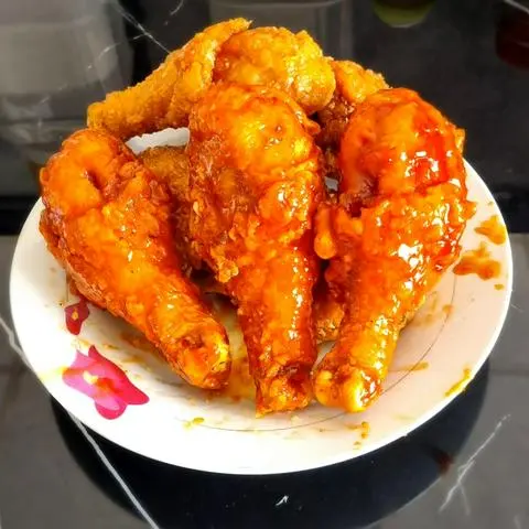 Hình ảnh 매운 닭 허벅지살/ Đùi gà sốt cay - phần nhỏ