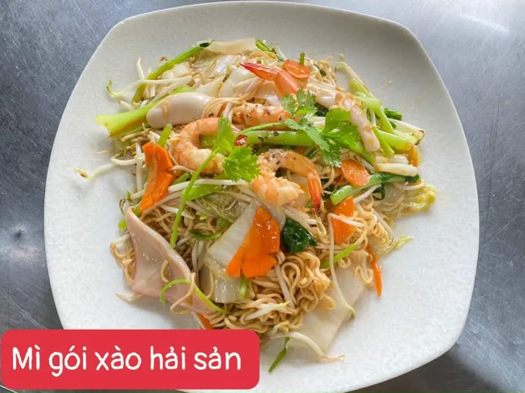 Hình ảnh mì mềm xào hải sản