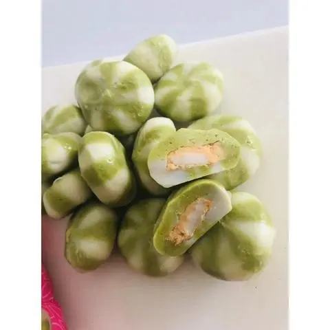 Hình ảnh viên thả lẩu nhân trứng muối