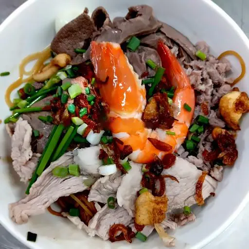 Hình ảnh Hủ tiếu nam vang khô