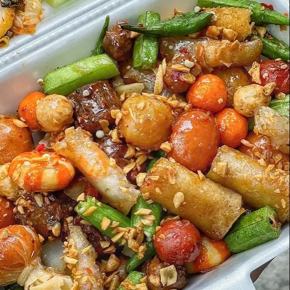 Hình ảnh Combo Cá Viên Chiên Sốt Me Nhỏ - Hồng Trà Tắc Nhỏ