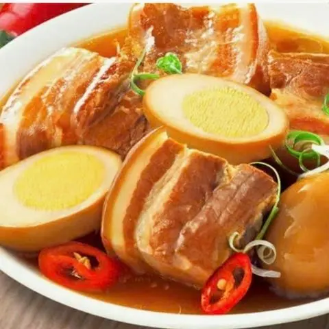 Hình ảnh CƠM THỊT KHO TRỨNG + CANH RONG BIỂN + COCA