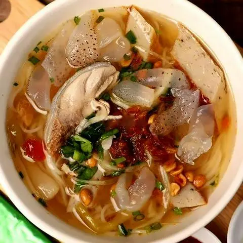 Hình ảnh Bún chả cá đặc biệt