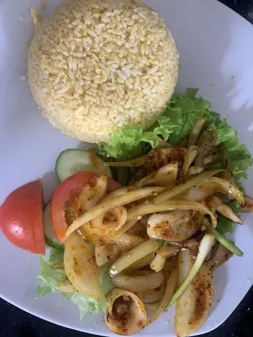 Hình ảnh Cơm chiên MỰC XÀO SATE