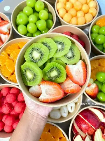 Hình ảnh Kiwi - dâu