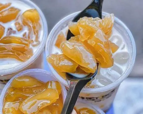 Hình ảnh Sữa tươi thốt nốt rim