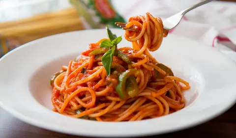 Hình ảnh Spaghetti with tomato sauce