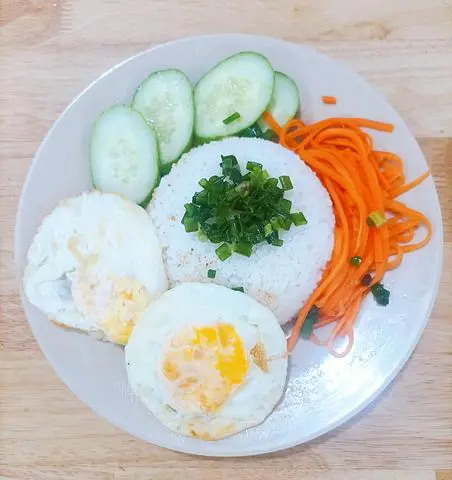 Hình ảnh Cơm tấm ốp la 2 trứng