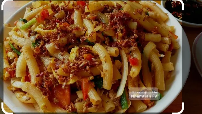 Hình ảnh Nui Sốt Bò Bằm